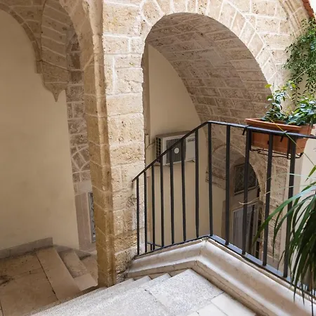 Tresca Charme Luxury לינה וארוחת בוקר 4*